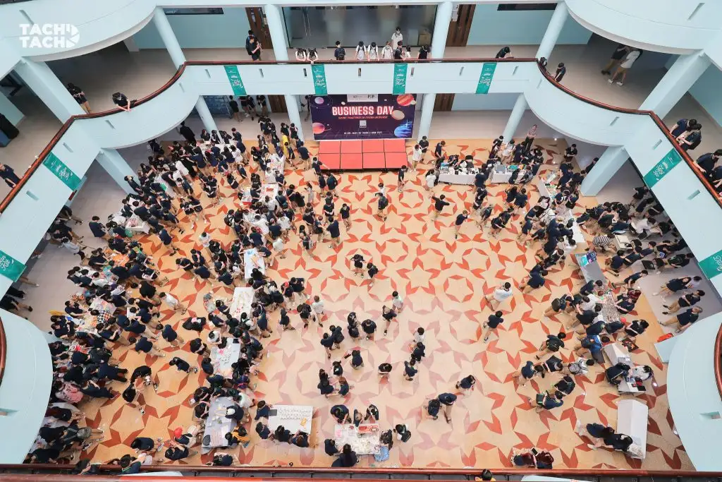 FSchoolers Hà Nội trải nghiệm “start-up” trong Ngày hội Kinh doanh | FPT Schools