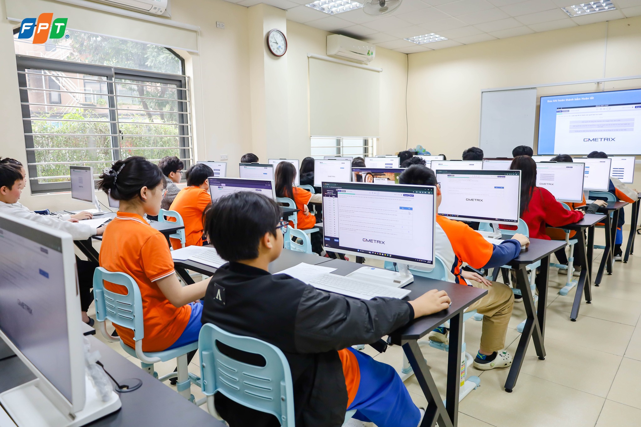 Học Lập Trình Scratch Cho Trẻ Em: Khám Phá Thế Giới Công Nghệ - FPT Education Tổ chức các cuộc thi về học lập trình Scratch cho trẻ em
