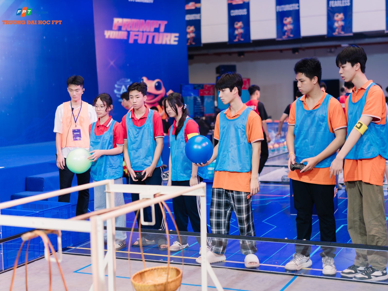 Kỹ năng làm việc nhóm: Kỹ năng cần phát triển trong thời đại số - FPT Education Kỹ năng làm việc nhóm trong môi trường doanh nghiệp