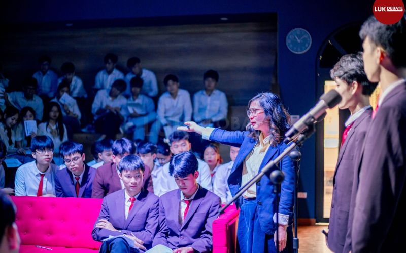 tìm kiếm mentor để nâng cao kỹ năng lãnh đạo