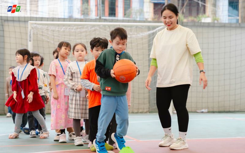 Kỹ Năng Sống Từ Bậc Tiểu Học: Hướng Dẫn Phát Triển Toàn Diện Cho Trẻ - FPT Education kỹ năng sống cho học sinh tiểu học