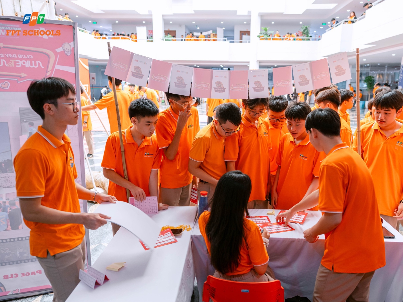 Kỹ Năng Thuyết Trình Cho Học Sinh: 3 Bước Chuẩn Bị Cơ Bản - FPT Education Phát triển kỹ năng thuyết trình cho học sinh qua thực tế