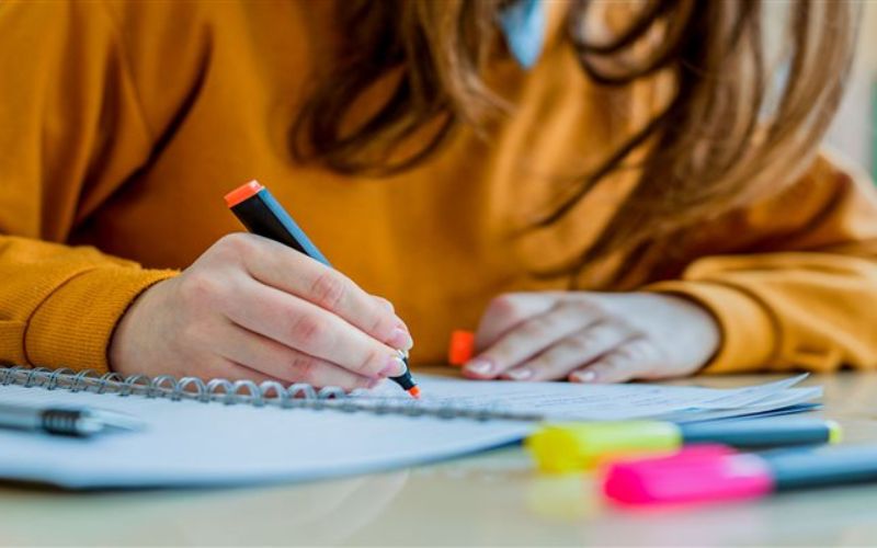 Kỹ Năng Tự Học: Bí Quyết Hiệu Quả Để Phát Triển Bản Thân - FPT Education phương pháo phát triển kỹ năng tự học