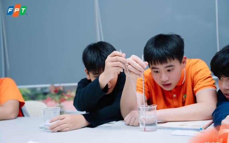 thực hành trong quá trinh phát triển kỹ năng toàn diện cho học sinh tiểu học