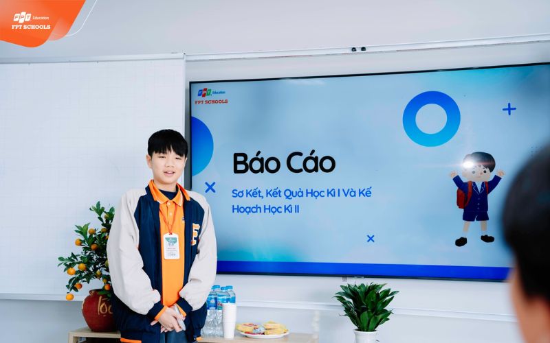 Trường Tiểu Học Đào Tạo Kỹ Năng Mềm: Tầm Quan Trọng và Lợi Ích - FPT Education Trường tiểu học đào tạo kỹ năng mềm