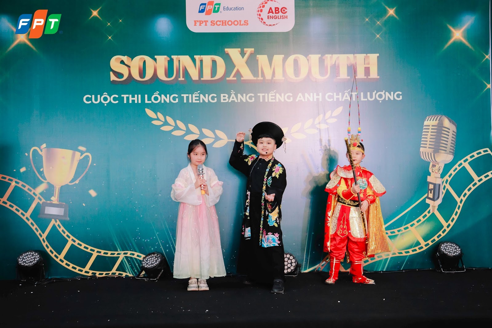 Rèn năng lực toàn cầu từ trên ghế nhà trường | FPT Schools