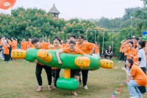 Trọn vẹn cảm xúc tại chuyến đi tuổi trẻ Batuli Outing - FPT Education Trọn vẹn cảm xúc tại chuyến đi tuổi trẻ Batuli Outing | FPT Schools