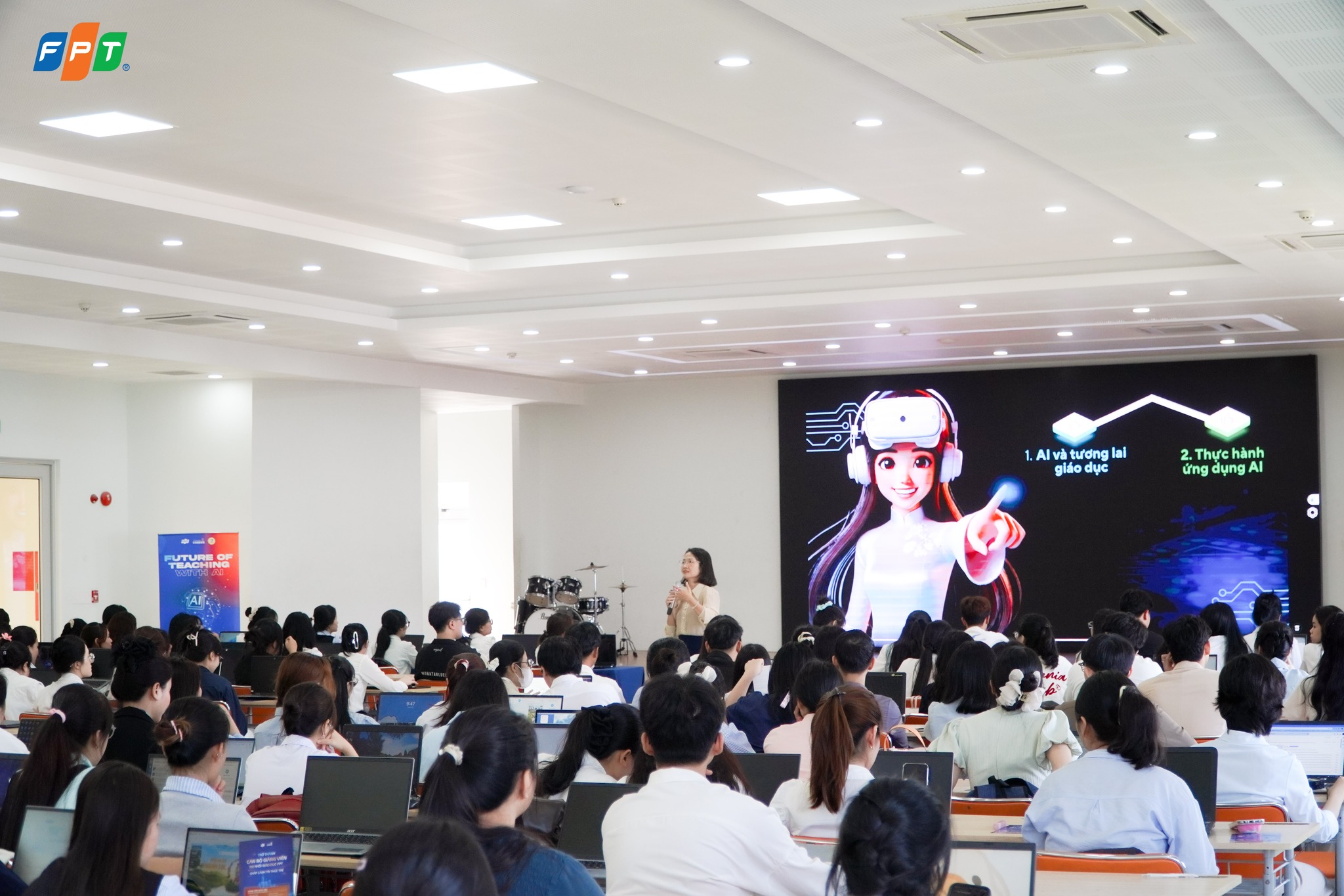 FSchools Đà Nẵng đồng hành cùng sinh viên Đại học Sư phạm tại sự kiện FPT Education Journey - FPT Education FSchools Đà Nẵng đồng hành cùng sinh viên Đại học Sư phạm tại sự kiện FPT Education Journey | FPT Schools