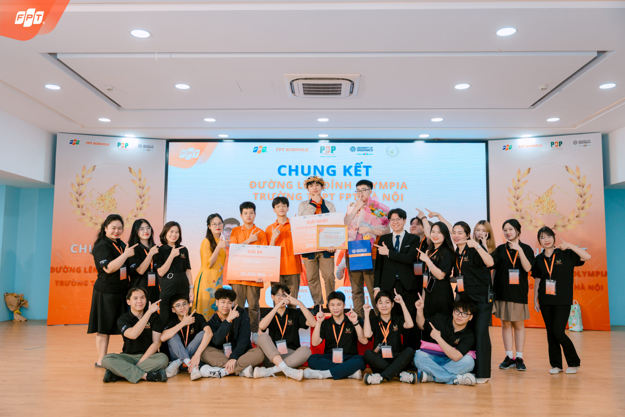 Kịch tính từng phút giây tại Chung kết Đường lên đỉnh Olympia THPT FPT Hà Nội 2025 | FPT Schools