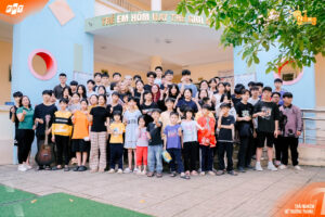 Học sinh THPT FPT Hà Nội mang yêu thương đến Trung tâm bảo trợ xã hội số 4 qua dự án Nắng | FPT Schools