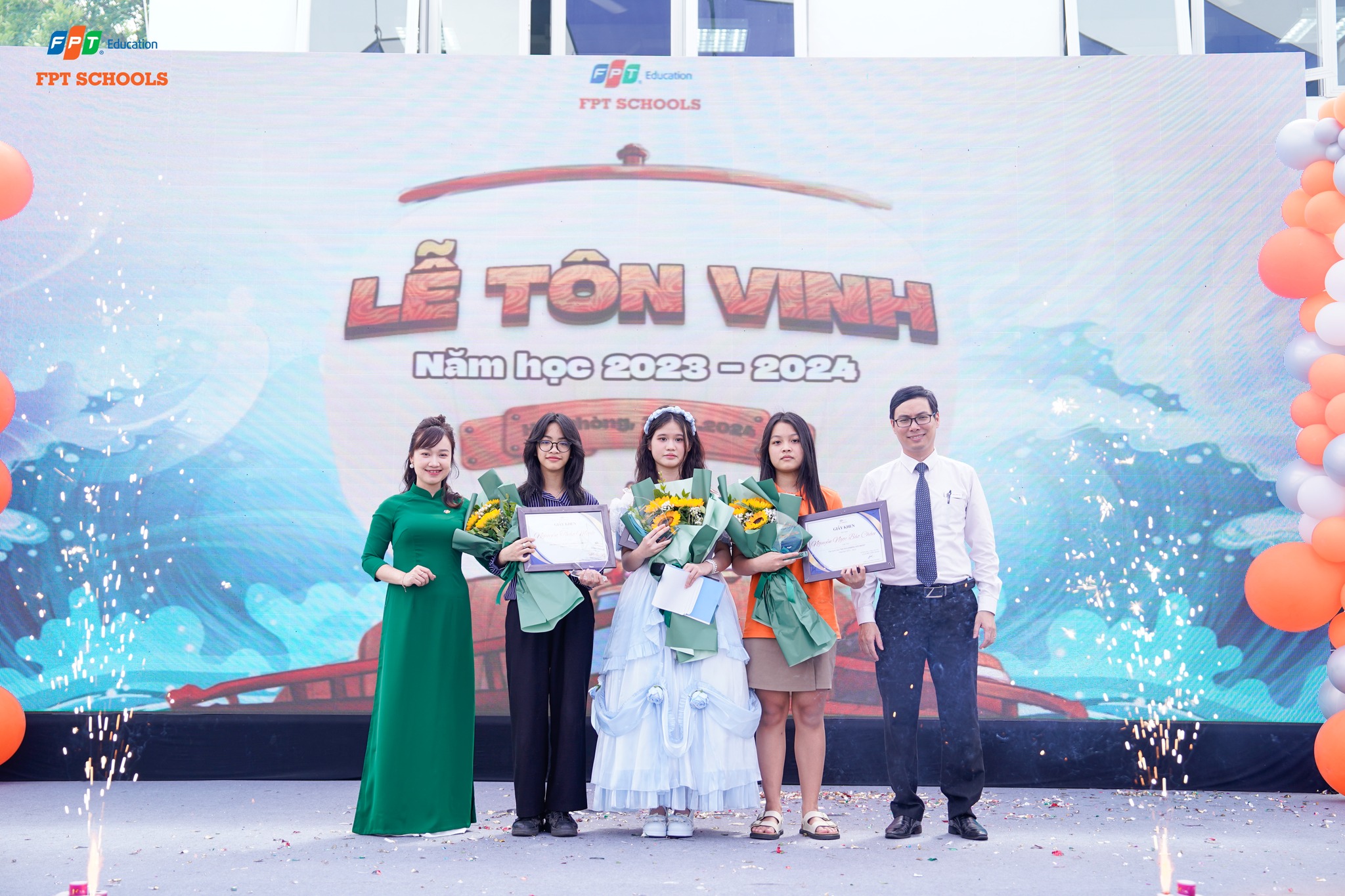 Từ cô nàng "vỏ ốc" đến hành trình toả sáng tại FPT Schools - FPT Education Từ cô nàng "vỏ ốc" đến hành trình toả sáng tại FPT Schools | FPT Schools