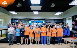 Sci-Talk: Khi robot gặp sách, công nghệ gặp cảm xúc - FPT Education Sci-Talk
