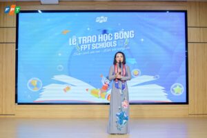 Vinh danh 37 học sinh xuất sắc trong lễ trao học bổng FSchools 2025 tại FPT School Cầu Giấy - FPT Education fpt schools