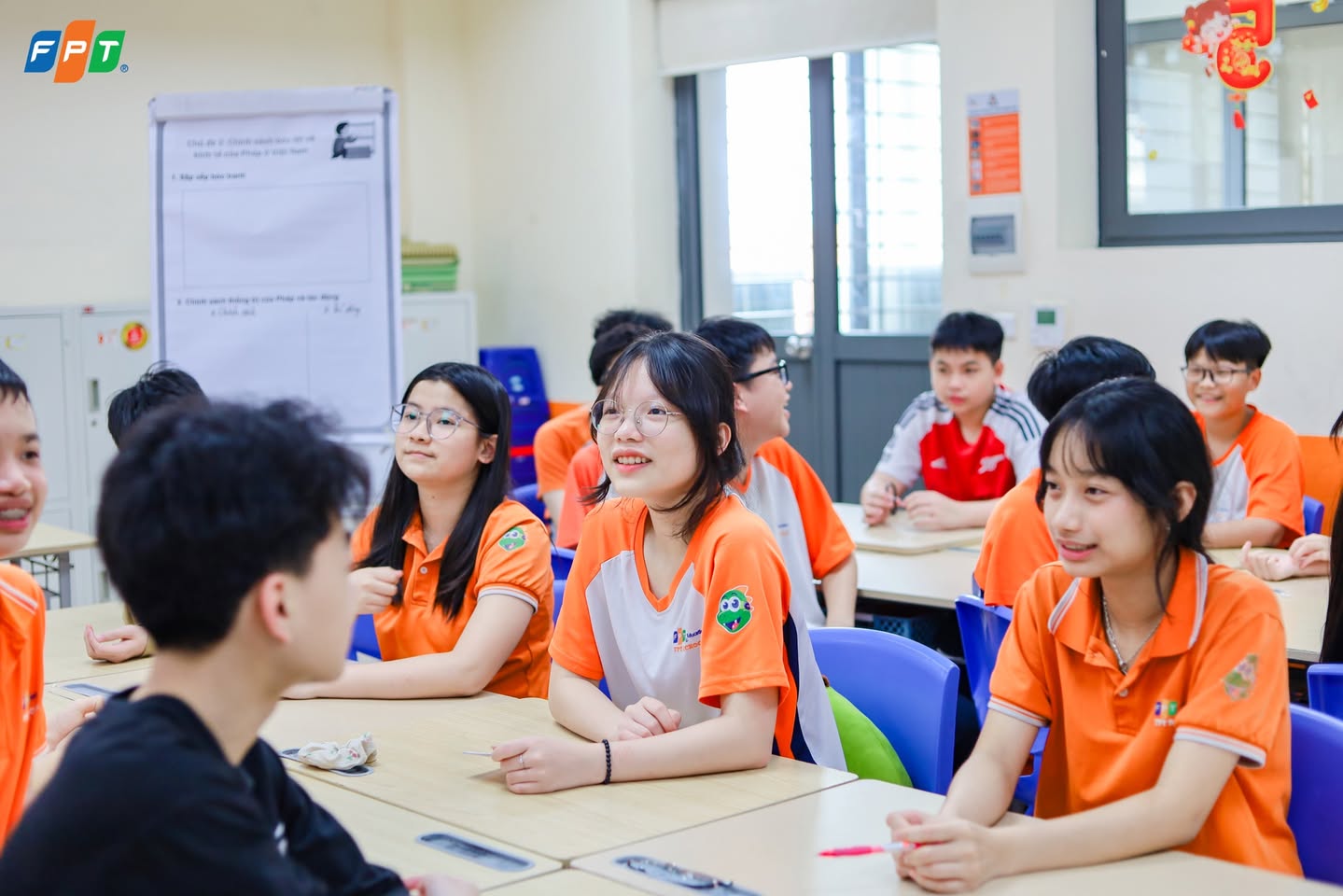 Hành trình đánh thức tình yêu Lịch sử trong học sinh của trường FPT School Cầu Giấy - FPT Education Hành trình đánh thức tình yêu Lịch sử trong học sinh của trường FPT School Cầu Giấy | FPT Schools