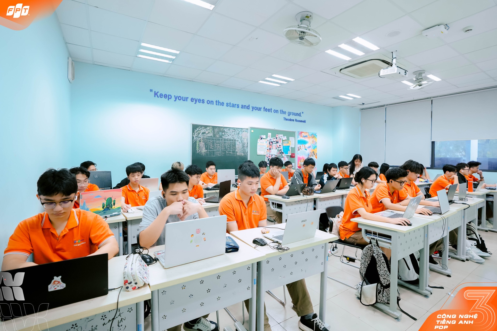 FSchool Hòa Lạc