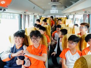 FPT School Hải Phòng Tổ Chức Tập Huấn Kỹ Năng Thoát Hiểm Trên Xe Ô Tô Cho Học Sinh - FPT Education FPT School Hải Phòng Tổ Chức Tập Huấn Kỹ Năng Thoát Hiểm Trên Xe Ô Tô Cho Học Sinh