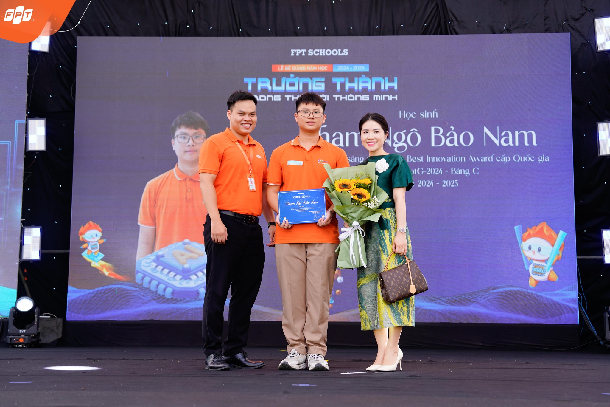 Phó Hiệu trưởng Gen Z “khơi trải nghiệm, mở tương lai” tại FPT Schools - FPT Education Phó Hiệu trưởng Gen Z “khơi trải nghiệm, mở tương lai” tại FPT Schools | FPT Schools