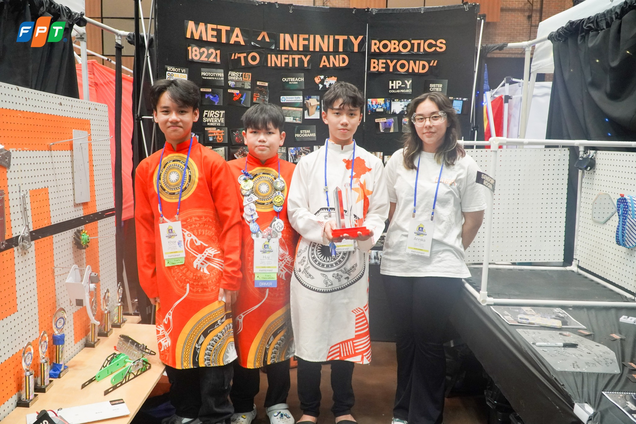 FPT School Đà Nẵng tự hào ghi dấu ấn tại FIRST Tech Challenge Michiana Premier Event 2025