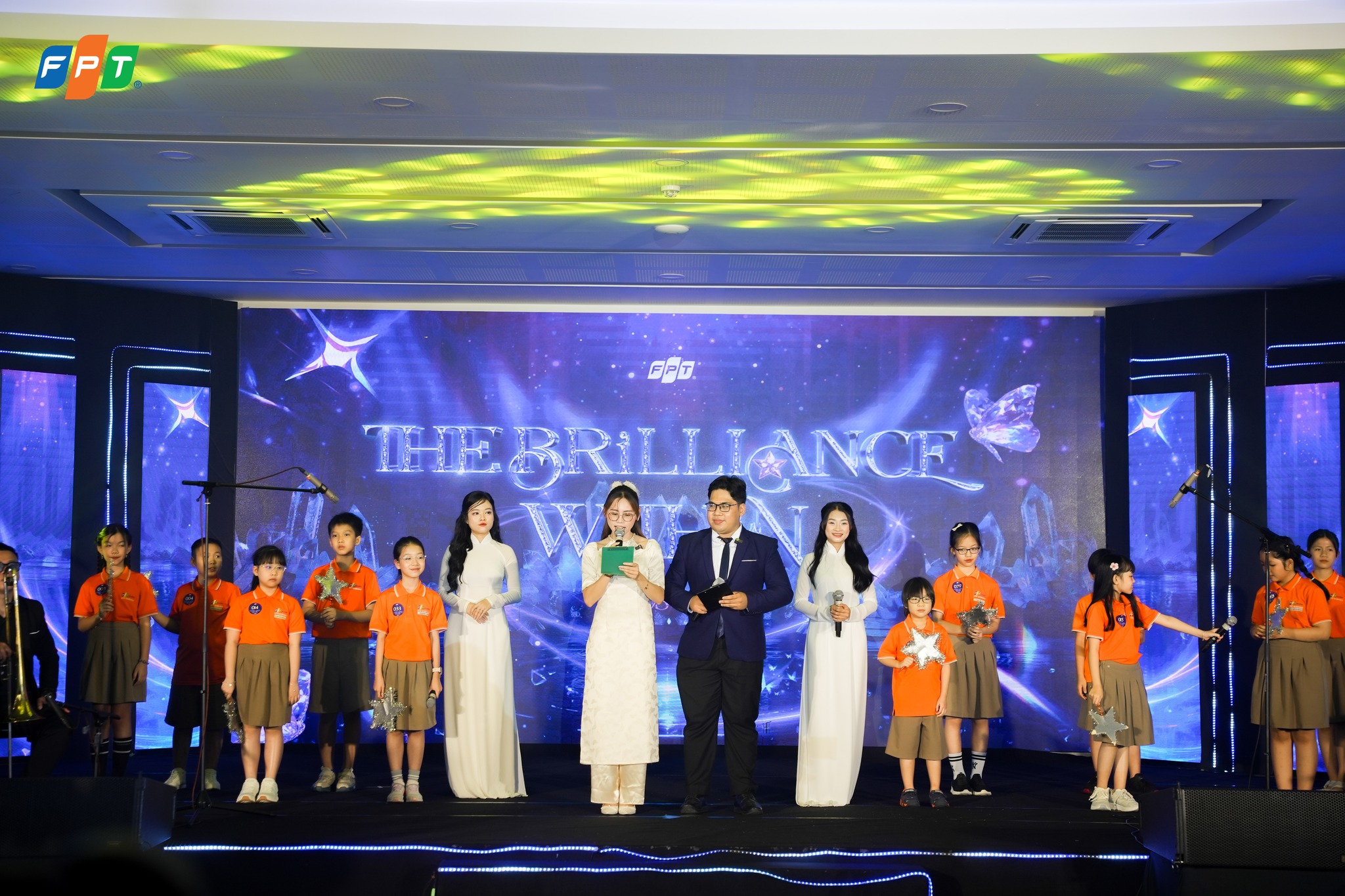 Lễ Tôn Vinh năm học 2024 - 2025 tại FPT School Đà Nẵng - Khắc họa hành trình tỏa sáng của những học sinh ưu tú - FPT Education Fpt School Đà Nẵng