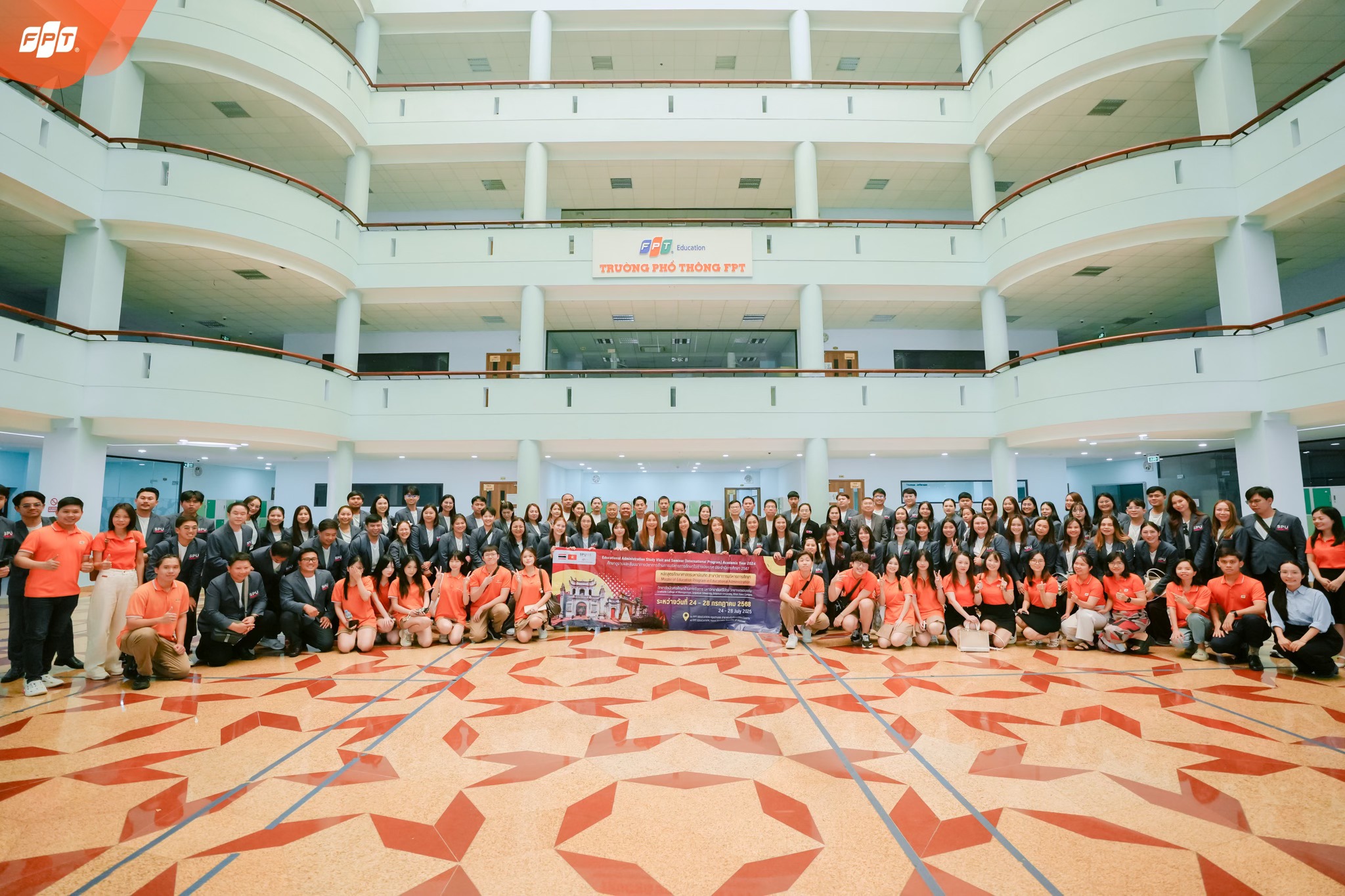 Trường THPT FPT Hà Nội đón đoàn Đại học Sripatum trong chương trình trao đổi giáo dục quốc tế - FPT Education Trường THPT FPT Hà Nội đón đoàn Đại học Sripatum trong chương trình trao đổi giáo dục quốc tế