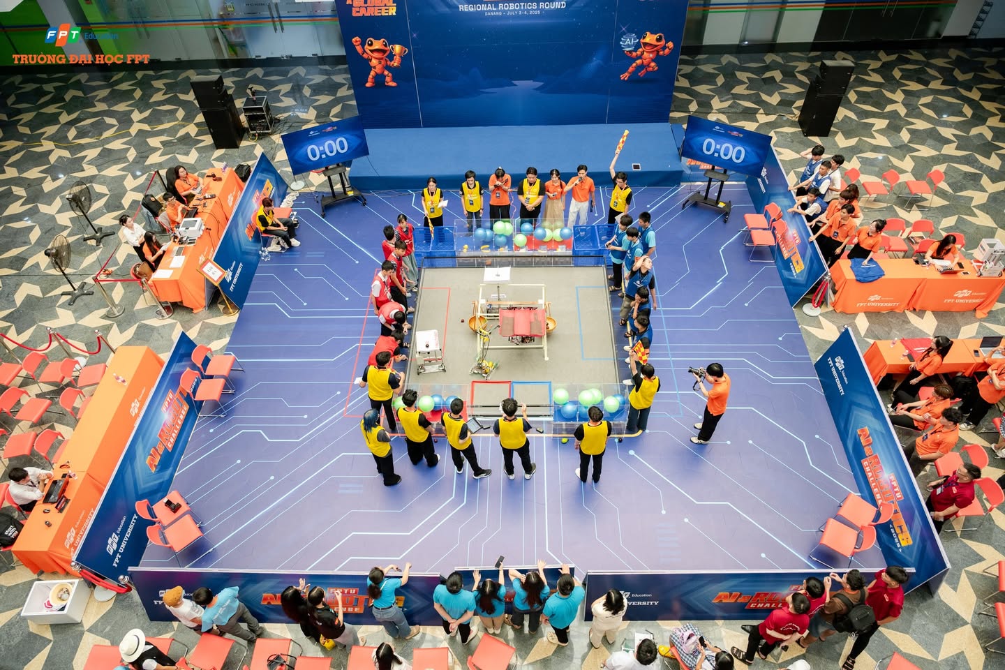 Ghi dấu ấn tại FARC 2025 với hai đội tuyển xuất sắc vào chung kết - FPT Education Ghi dấu ấn tại FARC 2025 với hai đội tuyển xuất sắc vào chung kết