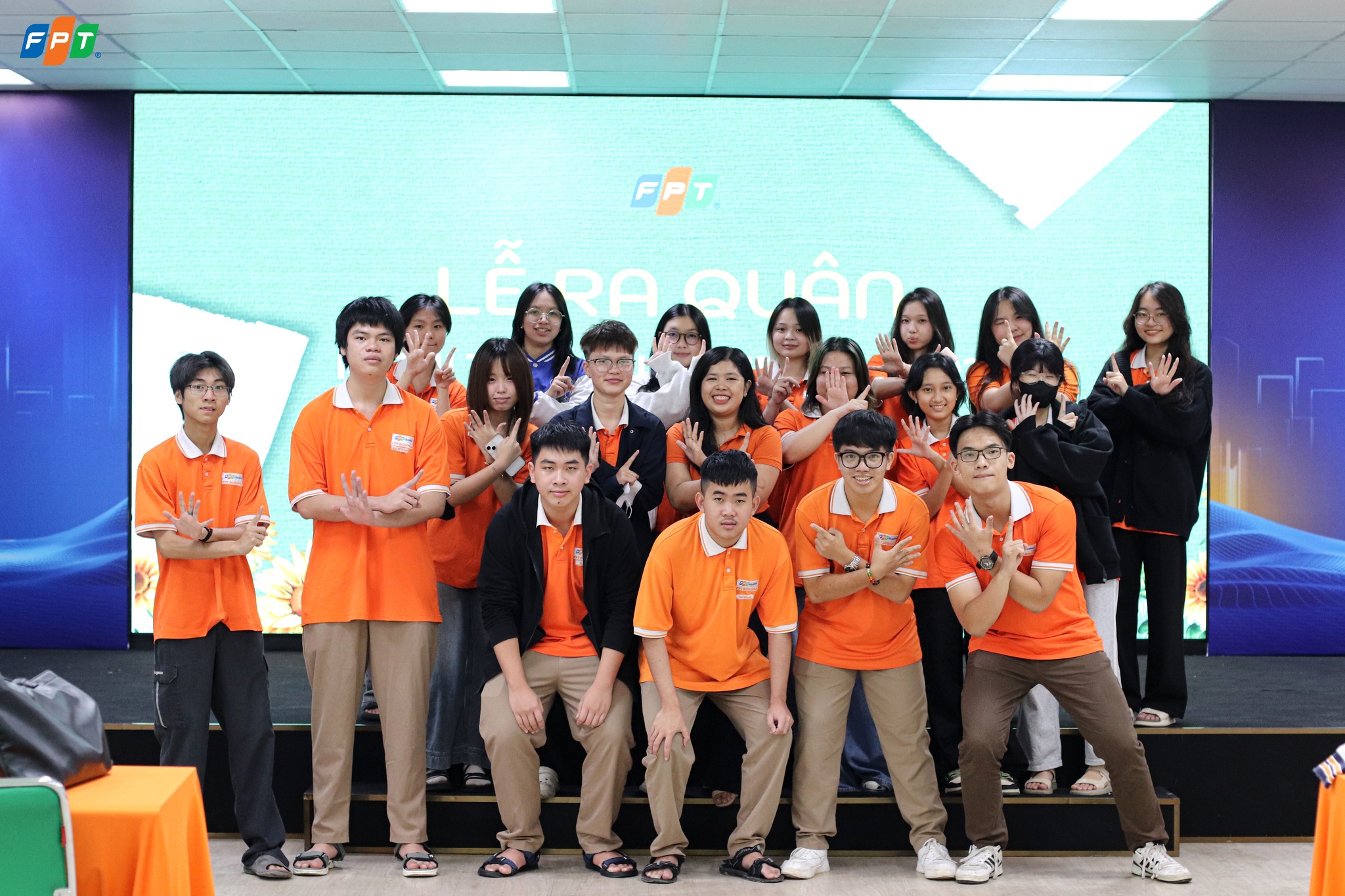 Học sinh FPT School Cần Thơ đạt thành tích cao tại Hội thi Tin học trẻ toàn quốc 2025 - FPT Education Học sinh FPT School Cần Thơ đạt thành tích cao tại Hội thi Tin học trẻ toàn quốc 2025 | FPT Schools