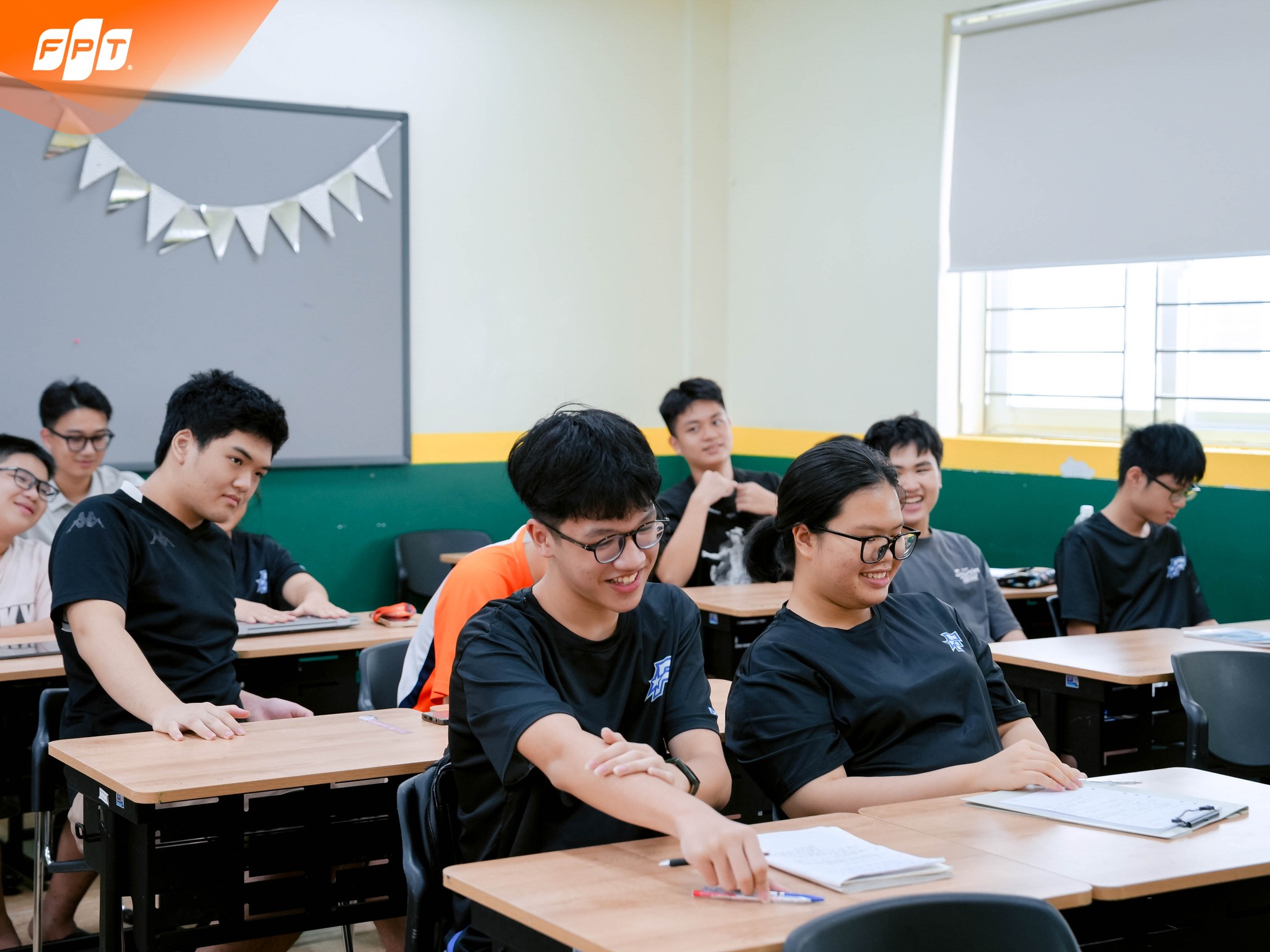 Khép lại hành trình tranh biện, mở ra tư duy bản lĩnh cùng F-Summerland