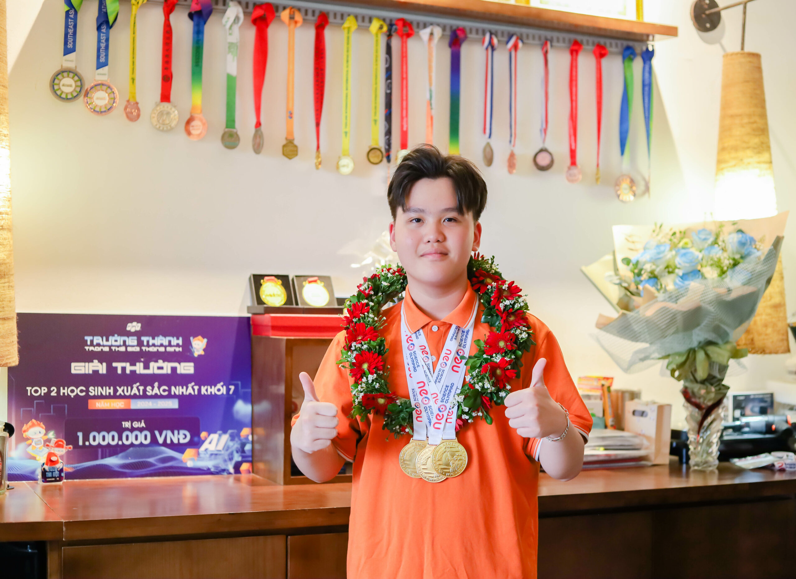 Tài năng Việt tỏa sáng trên bản đồ AI thế giới - vô địch Olympic Khoa học Quốc tế NEO 2025 ở tuổi 13 - FPT Education Tài năng Việt tỏa sáng trên bản đồ AI thế giới - vô địch Olympic Khoa học Quốc tế NEO 2025 ở tuổi 13