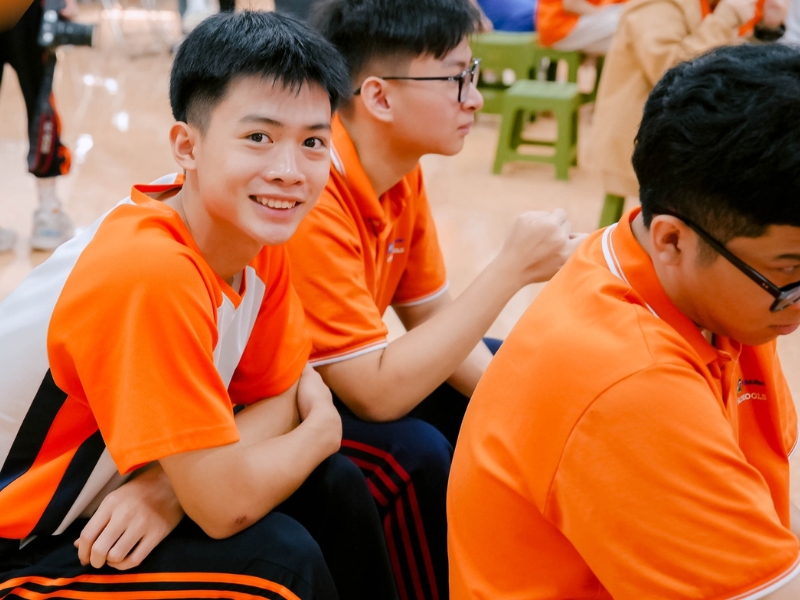 Bỏ qua sức khỏe và nghỉ ngơi - Ôn thi đại học