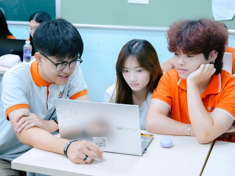 Kết nối cộng đồng và cựu sinh viên Trường FPT Schools