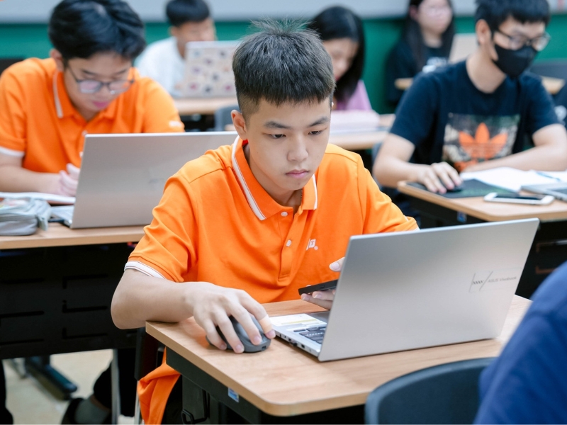 Ôn tập theo trọng tâm - Ôn thi vào lớp 10