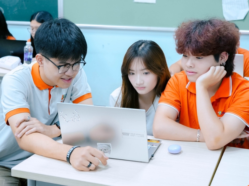 Phương pháp luyện thi vào lớp 10 hiệu quả giúp học ít nhưng ghi nhớ lâu - FPT Education Phương pháp luyện thi vào lớp 10 hiệu quả