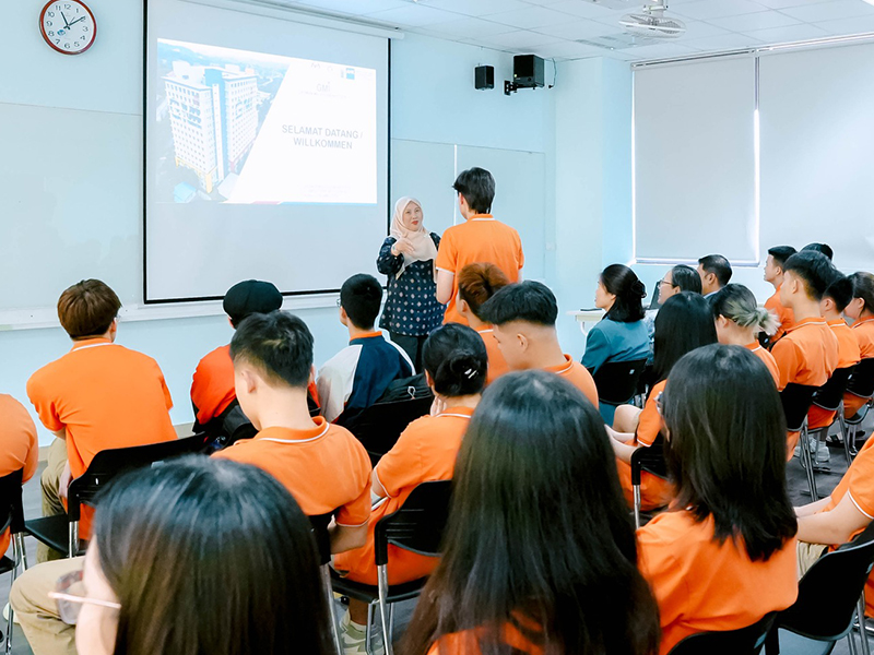 Điều Gì Khiến Chương Trình Giáo Dục Cấp Trung Học Cơ Sở Trở Thành Nền Tảng Quan Trọng? - FPT Education Điều gì khiến chương trình giáo dục cấp trung học cơ sở trở thành nền tảng quan trọng?