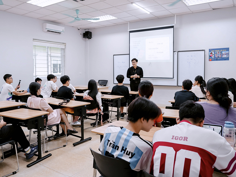 Trường tiểu học chất lượng cao mang đến lợi ích gì cho con?