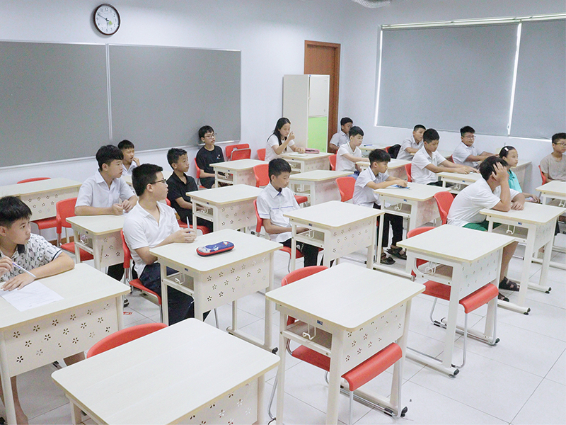 Trường tiểu học chất lượng cao mang đến lợi ích gì cho con?