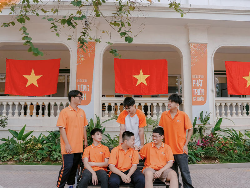 Trường Trung Học Cơ Sở Quốc Tế Giúp Học Sinh Phát Triển Toàn Diện Như Thế Nào? - FPT Education Trường trung học cơ sở quốc tế giúp học sinh phát triển toàn diện như thế nào?
