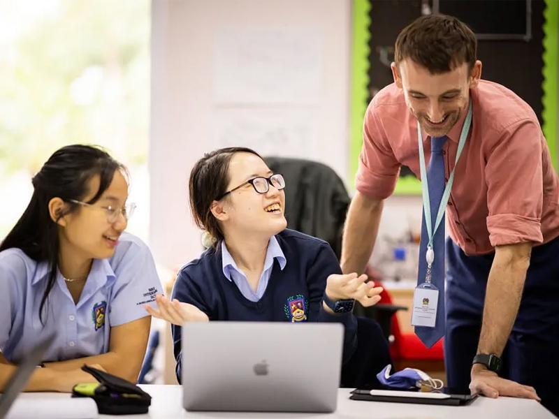 Trường Trung Học Cơ Sở Quốc Tế Giúp Học Sinh Phát Triển Toàn Diện Như Thế Nào? - FPT Education Trường trung học cơ sở quốc tế giúp học sinh phát triển toàn diện như thế nào?