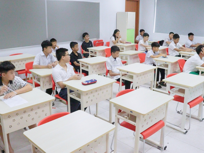 Có nên cho con học lập trình khi còn tiểu học góc nhìn giáo dục hiện đại - FPT Education Có nên cho con học lập trình ở tiểu học?