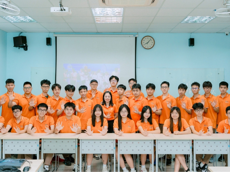 Định hướng tương lai cho học sinh - trường nội trú