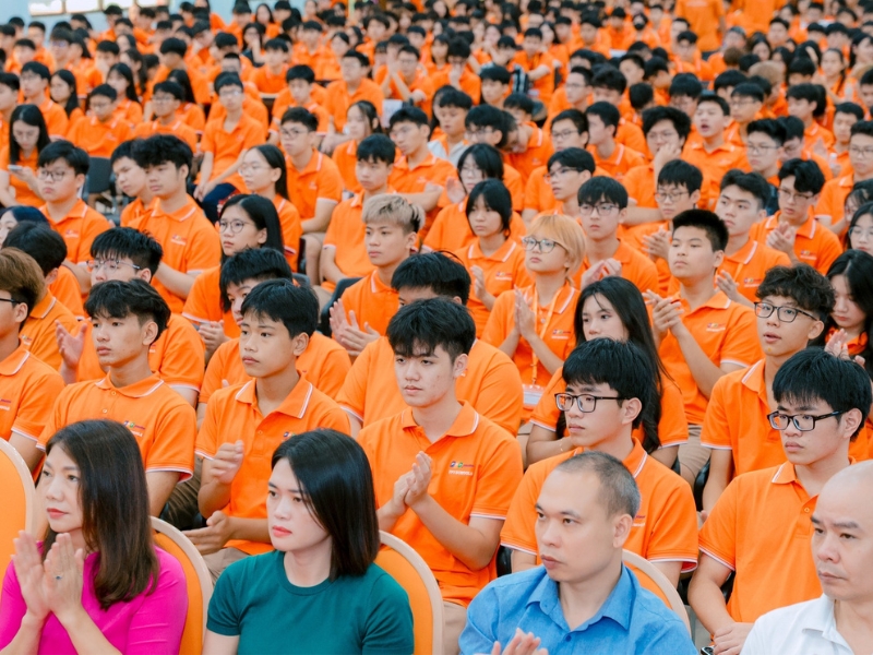 Đội ngũ giáo viên và chương trình chất lượng - trường nội trú