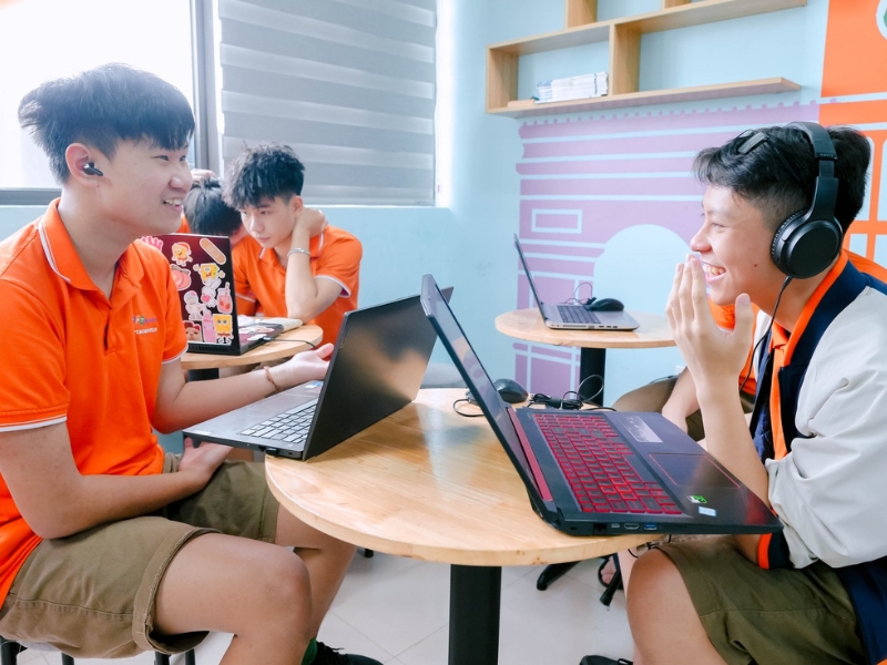 Góc nhìn chuyên gia giáo dục - học lập trình giúp con tư duy tốt hơn 