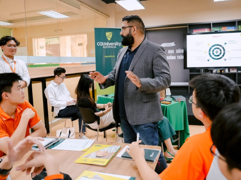 Học dồn vào phút cuối - phương pháp học thuộc nhanh nhớ lâu