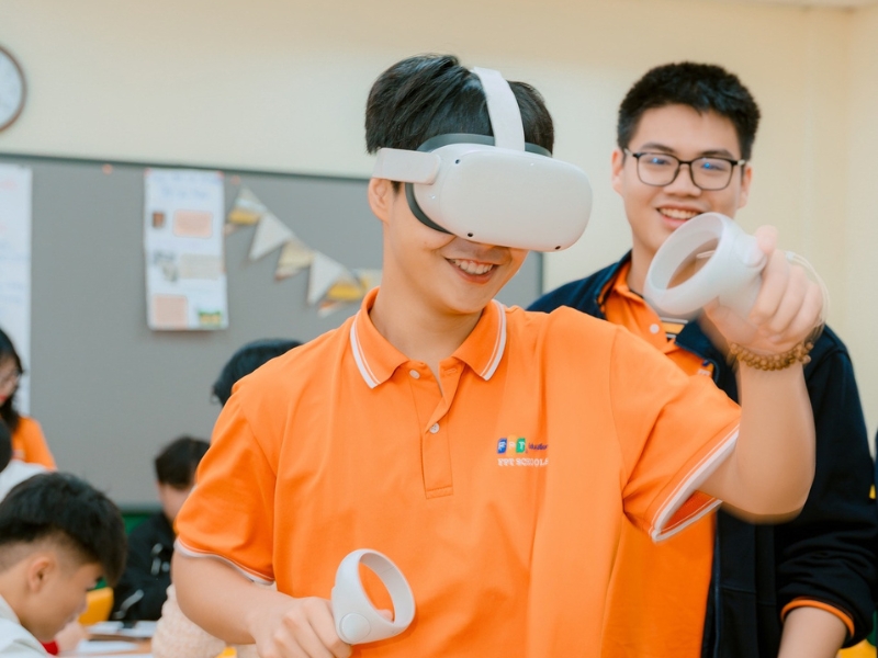 Kết hợp âm thanh và hình ảnh khi học - cách học bài nhanh thuộc