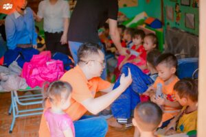 Thiện Nguyện “Ánh Sáng Yêu Thương”: Trường THPT FPT Hà Nội Mang Hơi Ấm Đến Học Sinh Vùng Cao Hà Giang - FPT Education Thiện Nguyện “Ánh Sáng Yêu Thương”: Trường THPT FPT Hà Nội Mang Hơi Ấm Đến Học Sinh Vùng Cao Hà Giang
