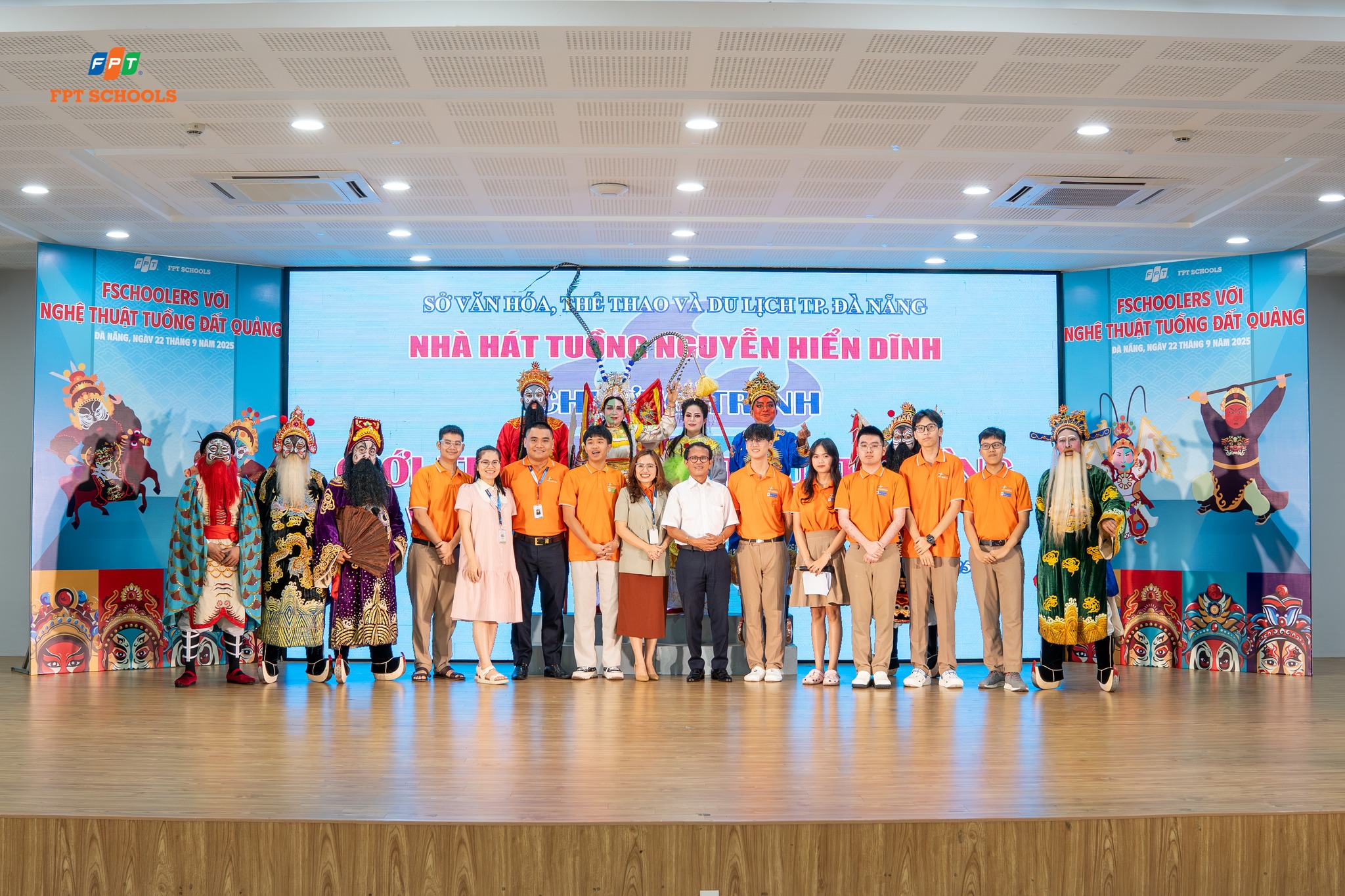 Trường THPT FPT Đà Nẵng Tìm Về Cội Nguồn Dân Tộc Qua Nghệ Thuật Hát Tuồng Đất Quảng - FPT Education Trường THPT FPT Đà Nẵng Tìm Về Cội Nguồn Dân Tộc Qua Nghệ Thuật Hát Tuồng Đất Quảng