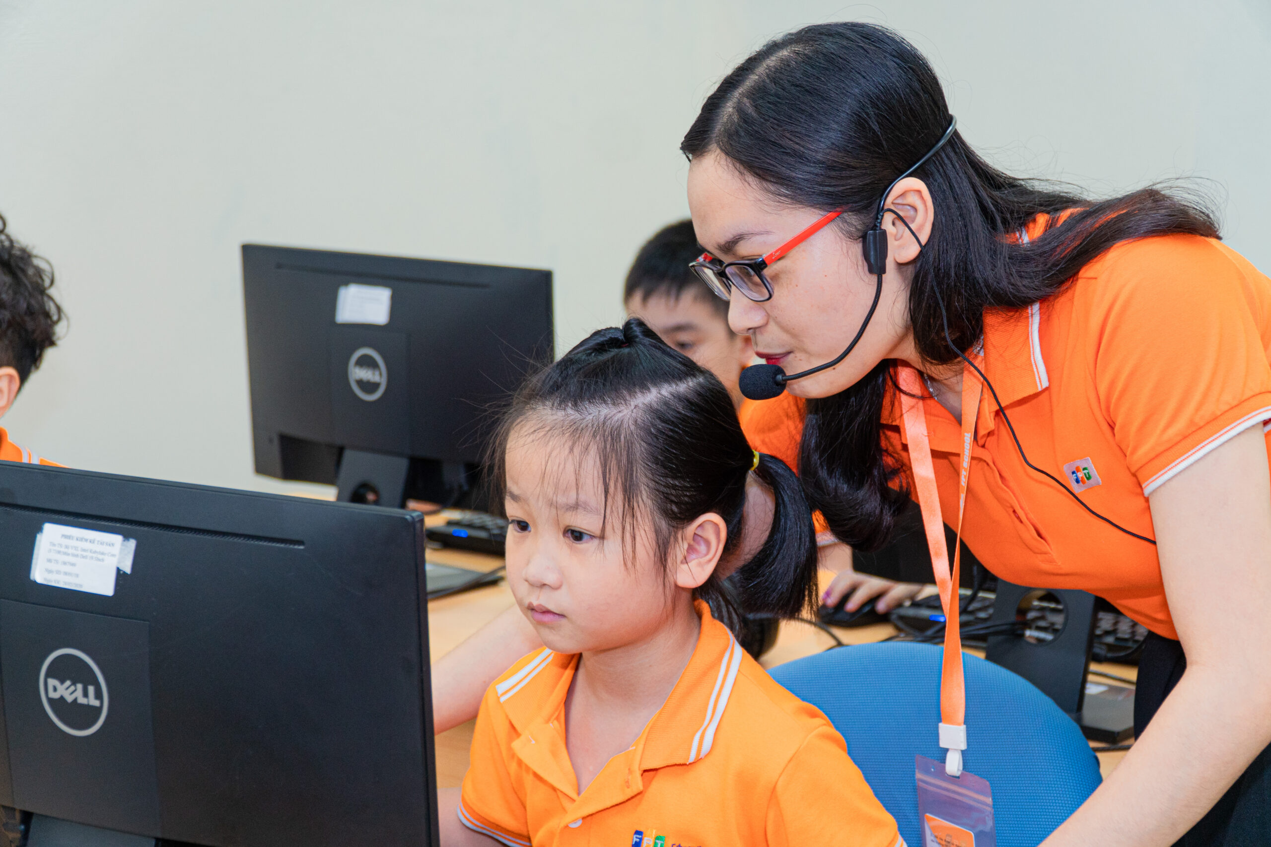 Phương pháp luyện thi vào lớp 6 hiệu quả giúp học sinh tự tin chinh phục kỳ thi - FPT Education Rèn kỹ năng làm bài thi - Phương pháp luyện thi vào lớp 6 hiệu quả