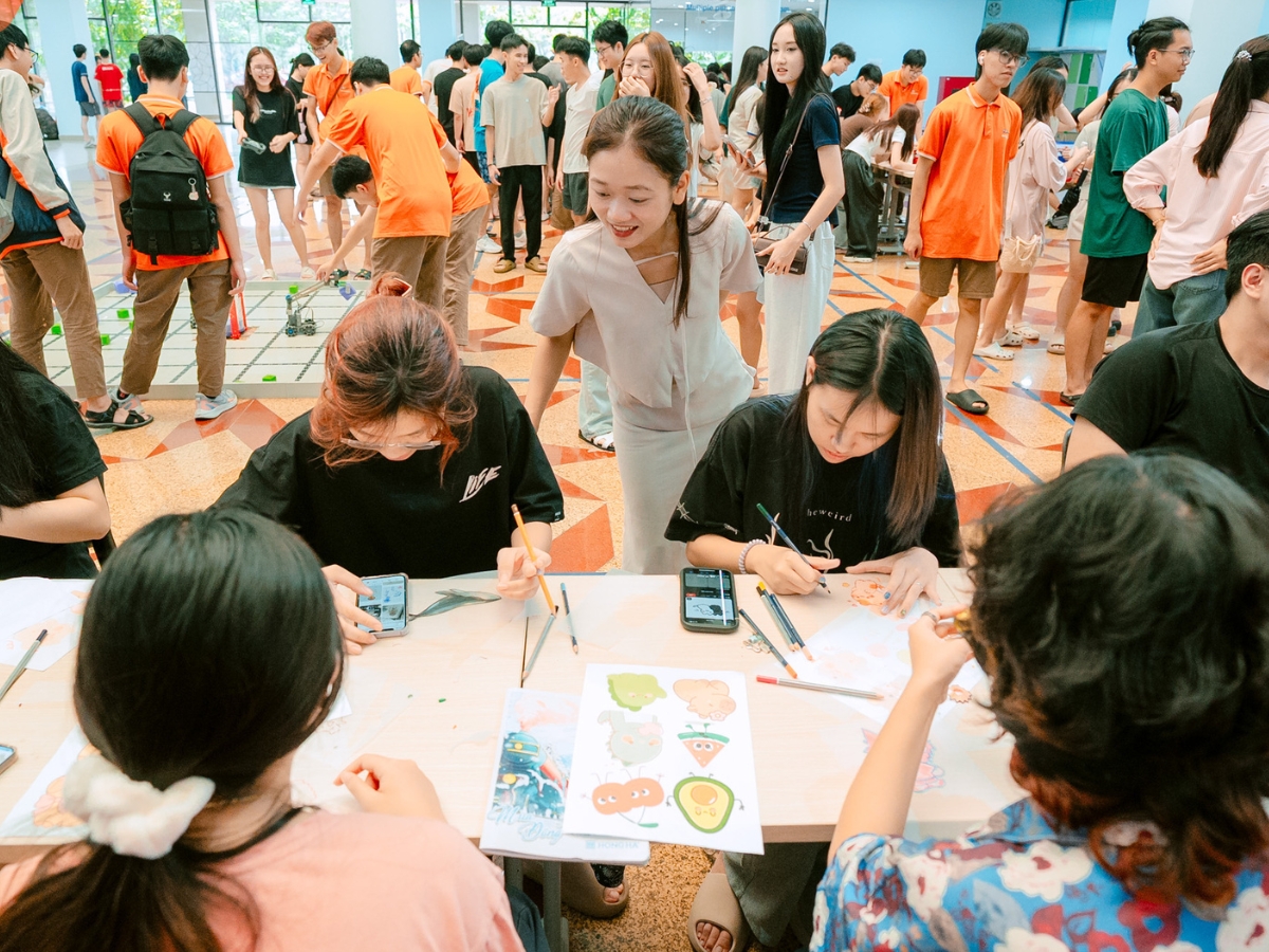 Bắt nạt mạng ở học sinh - Cha mẹ cần làm gì để bảo vệ con mình? - FPT Education Ảnh hưởng từ nhóm bạn và môi trường học đường - Bắt nạt mạng ở học sinh