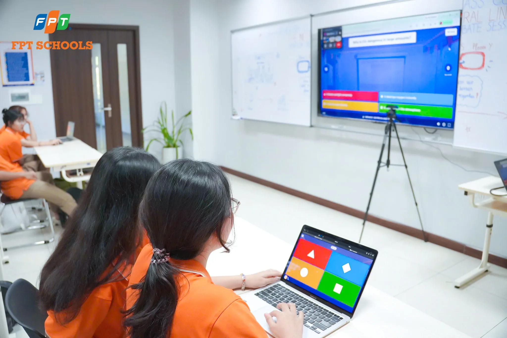 5 Cách Tập Trung Cao Độ Khi Học Dành Cho Những Bạn Dễ Mất Tập Trung - FPT Education cách tập trung cao độ khi học