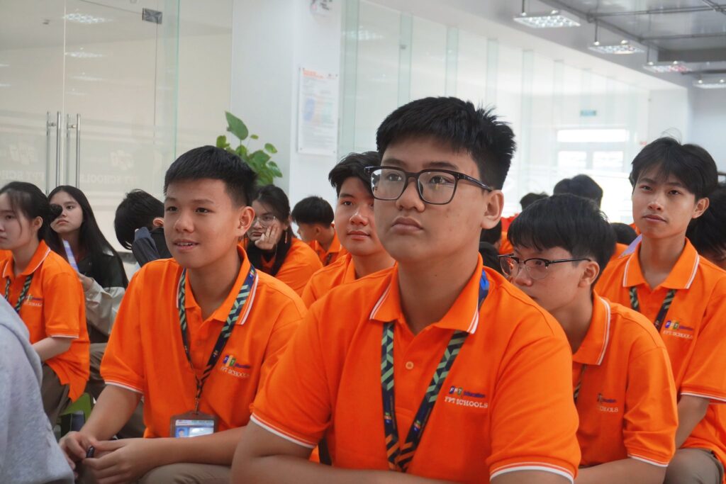 Bạo lực học đường là gì