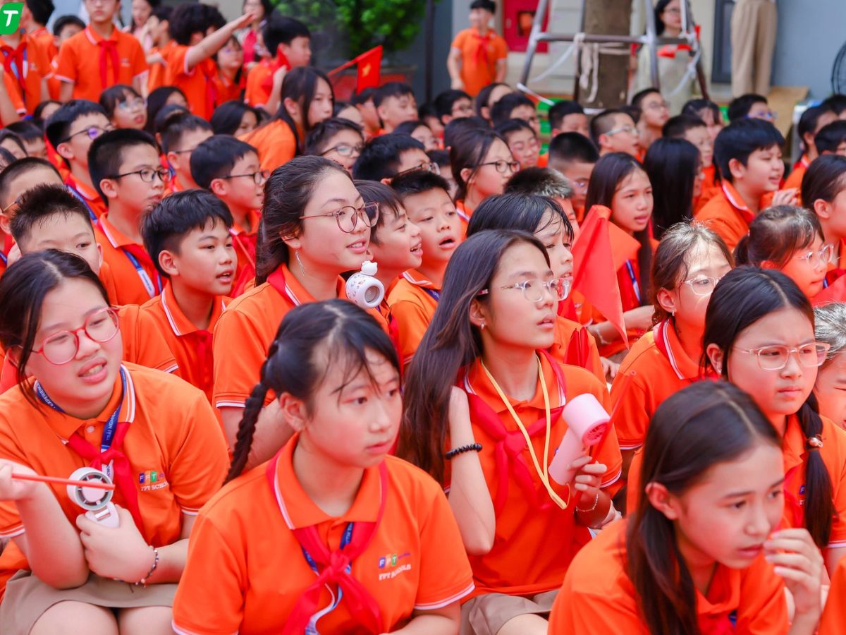 Bắt con học theo kiểu nhồi nhét, ép thuộc lòng - Học tiếng Anh giao tiếp cho trẻ em